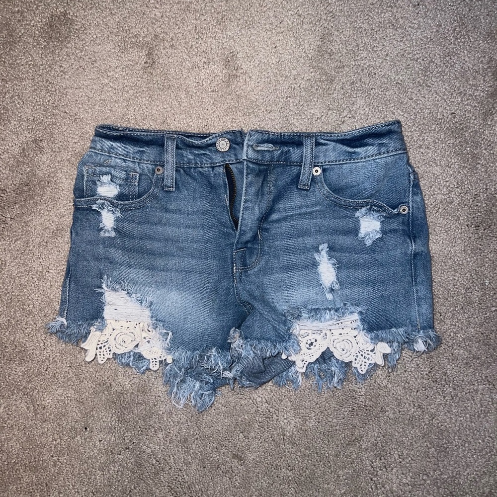 Lace Blue washed Jean Shorts